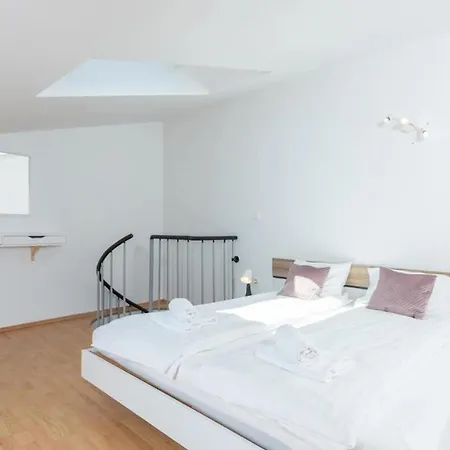 Apartman Near The Center/beach *